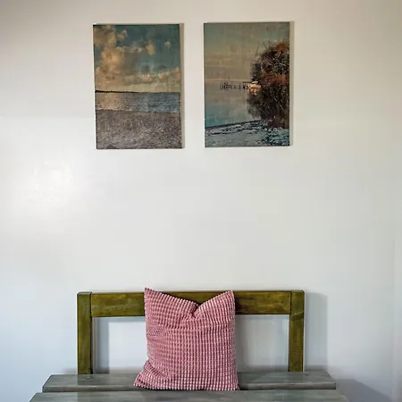 Seeglueck By Interhome * Σβερίν